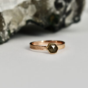 Nico Taeymans mannen ring 18 ct rood gouden ring met rose cut diamant