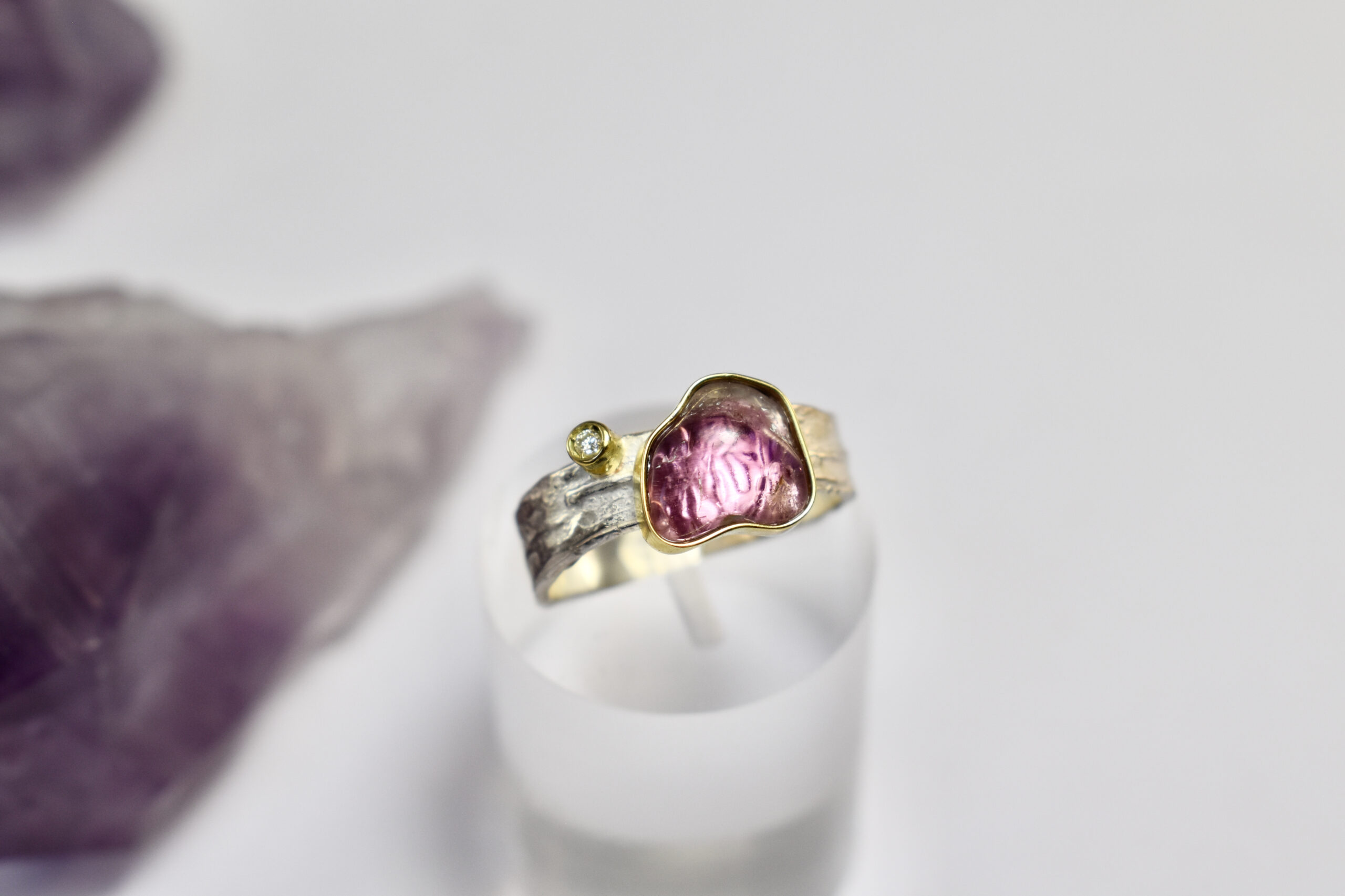 Nico Taeymans crete ring zilver en goud diamant en roze toermalijn