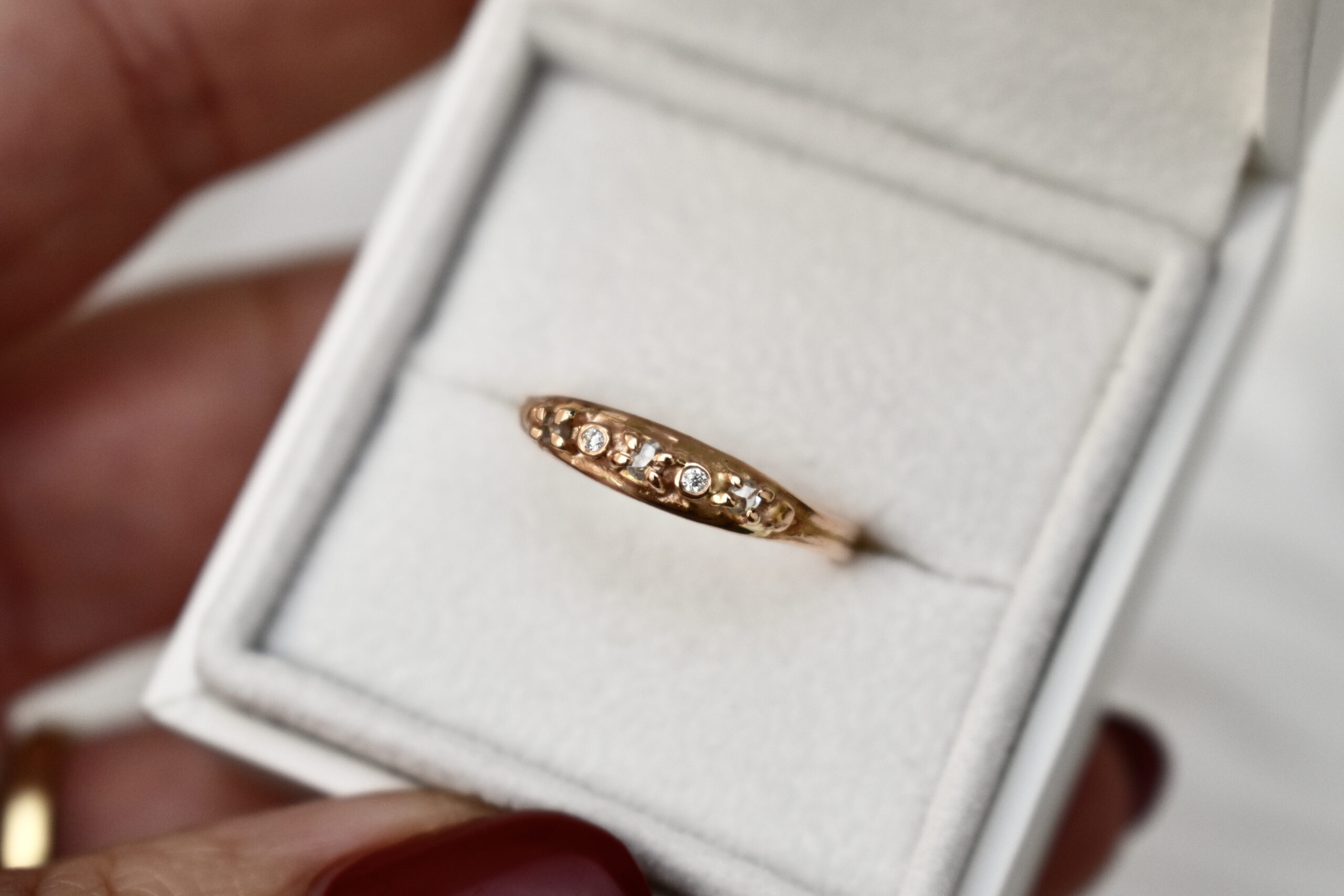 Nico Taeymans gouden ring met diamant en rosecut diamant